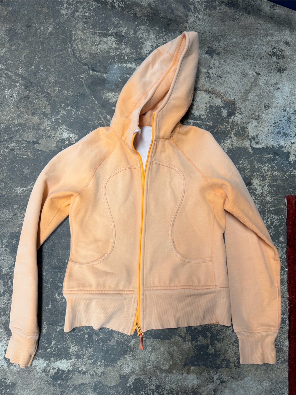 VTG Lululemon Peach Zip-Up Hoodie with Hood